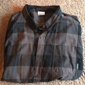 Men’s Columbia Button Down Shirt
